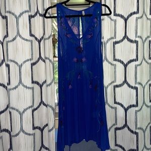 *worn only twice* Free People royal blue with floral embroidery loose tank dress
